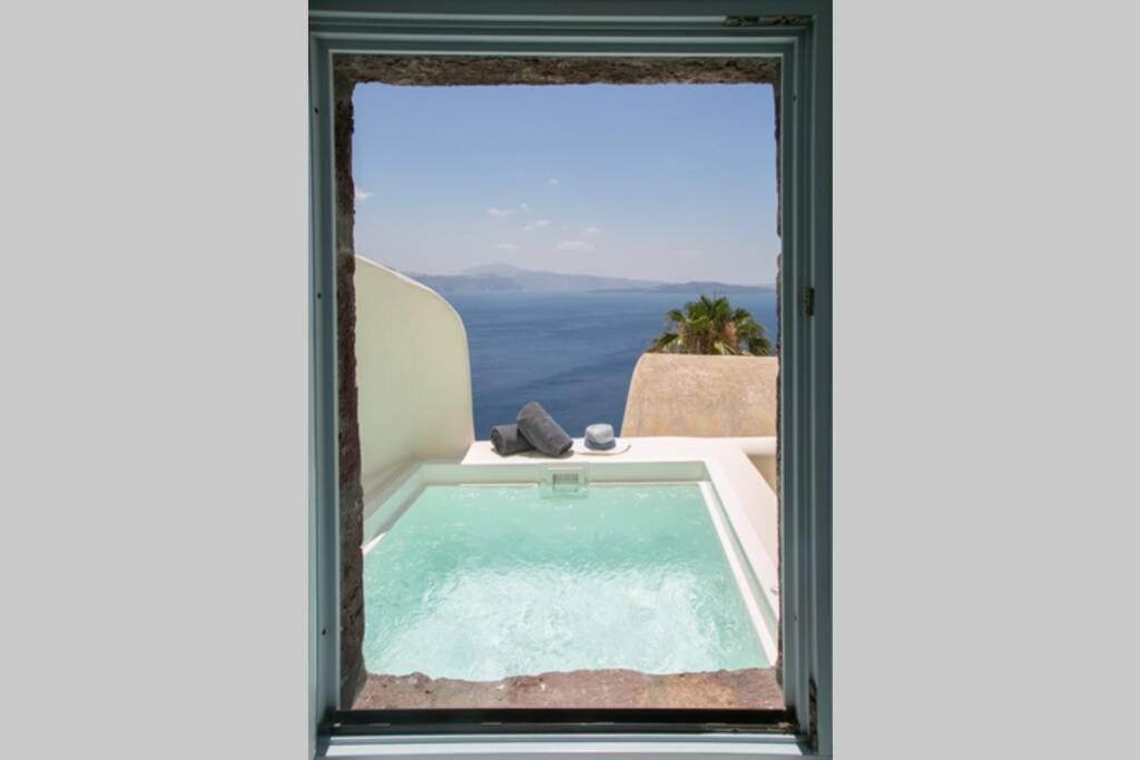 Dionyssos Cave House Villa Oia  Exterior photo